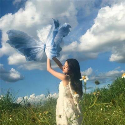 吃瓜网 - 某95后小花被曝学历造假，母校回应引争议