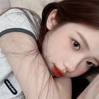 吃瓜网 - 某男演员深夜出入女网红住所，被拍全程